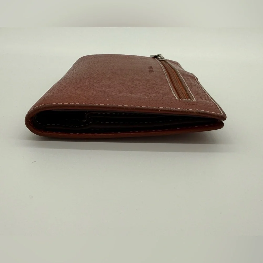 Puntotres Genuine Leather Travel Wallet Passport Organizer Brown Spain Zip